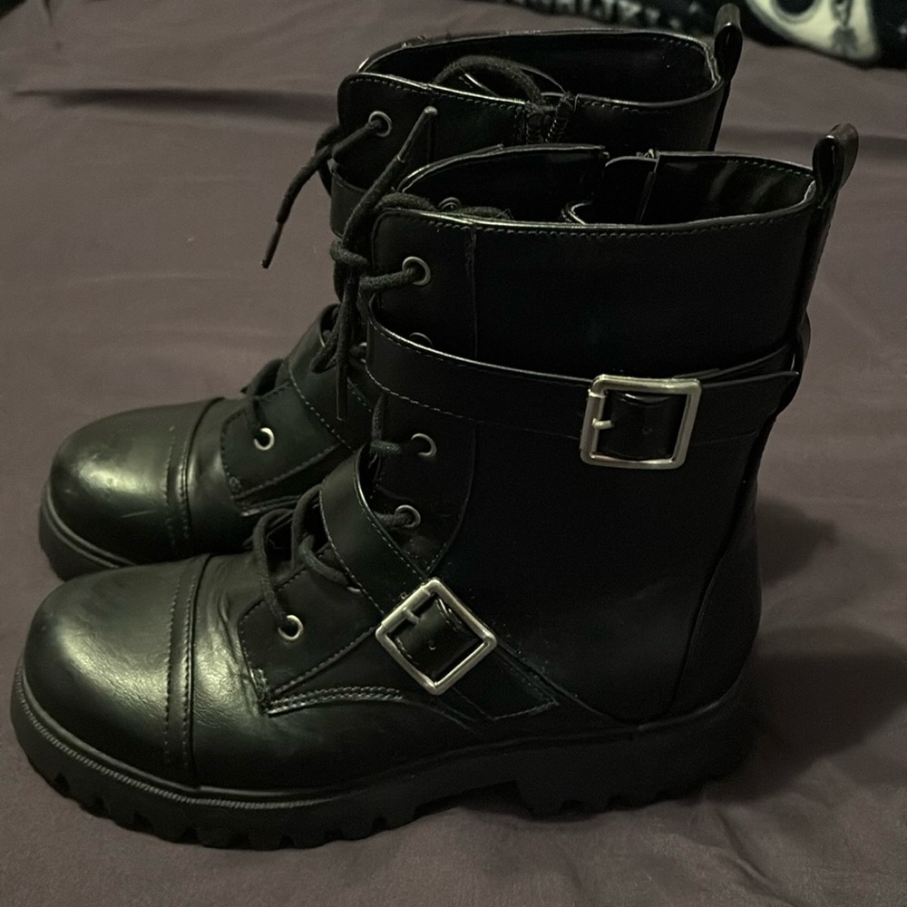 Arizona combat boots